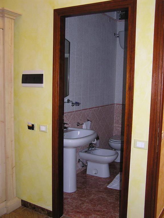 Hotel Mistral Portoscuso Room photo